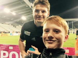 Carter getting up close and personal with Beauden Barrett